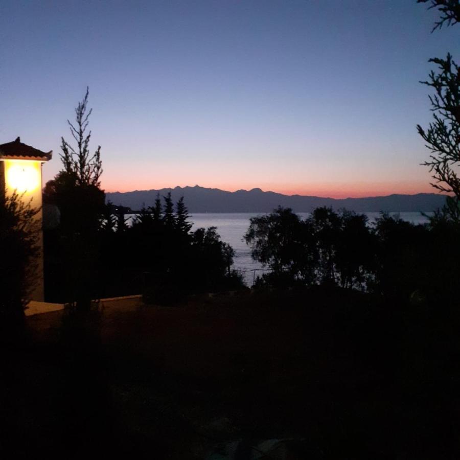 Seafront Studio With Direct Beach Access Koroni  Exterior photo